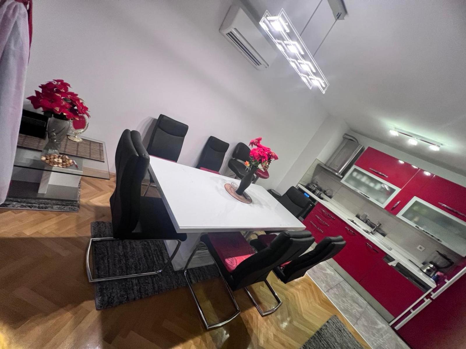 Deluxe Apartment Manuela With Balcony Top Center Сплит Екстериор снимка